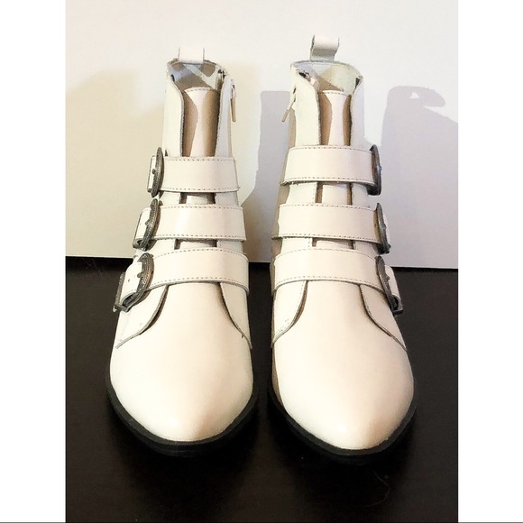 STEVE MADDEN BARK BUCKLE ANKLE BOOTIES SZ 8.5 - Picture 2 of 6